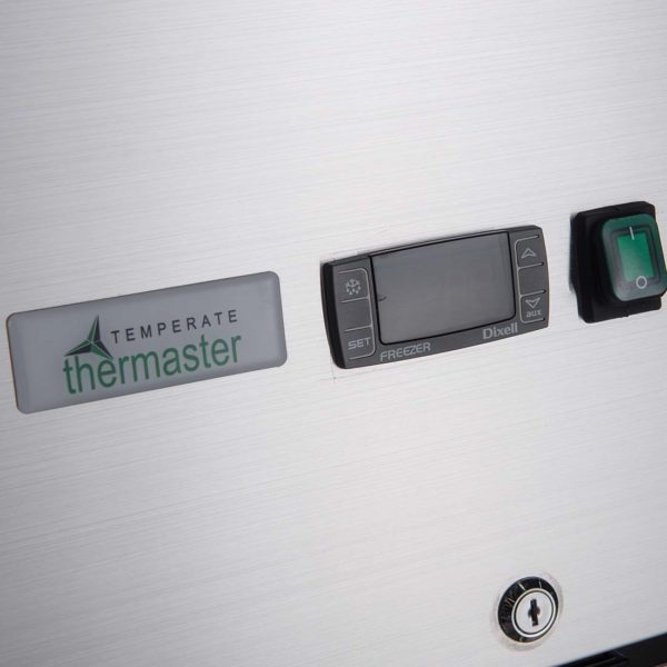 FED-X S/S Single Door Upright Fridge – XURC600SFV