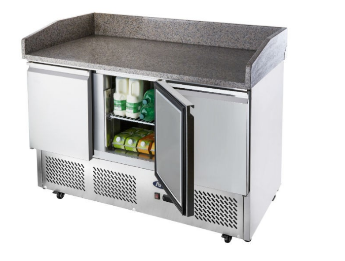 3 Doors Pizza Table Fridge - Efficient and spacious pizza table fridge for your restaurant's needs